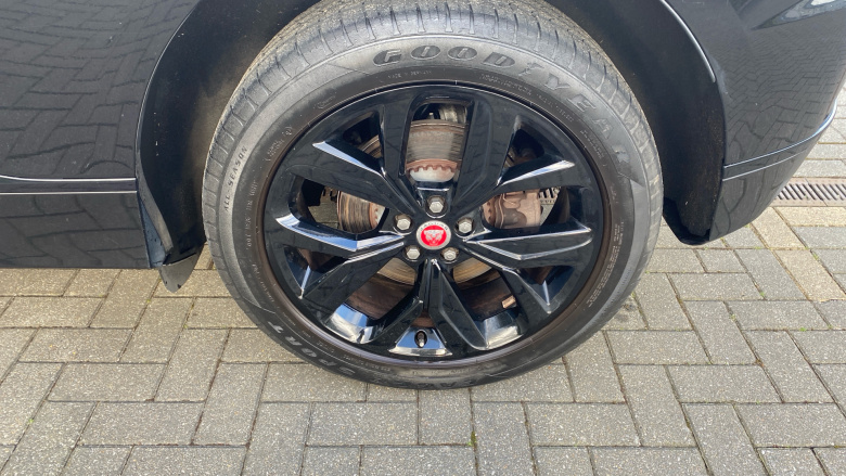 Jaguar I-Pace 294kW EV400 HSE Black 90kWh 5dr Auto 11kW Charger Electric Estate